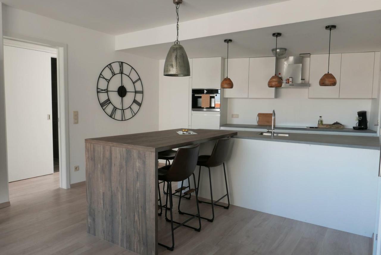 Appartement Aan Zee Oostende Exteriör bild